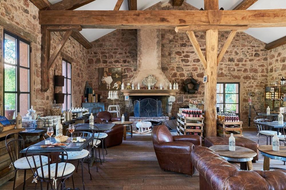 Chateau Saint Roux Le Luc-Le Cannet Des Maures Bagian luar foto