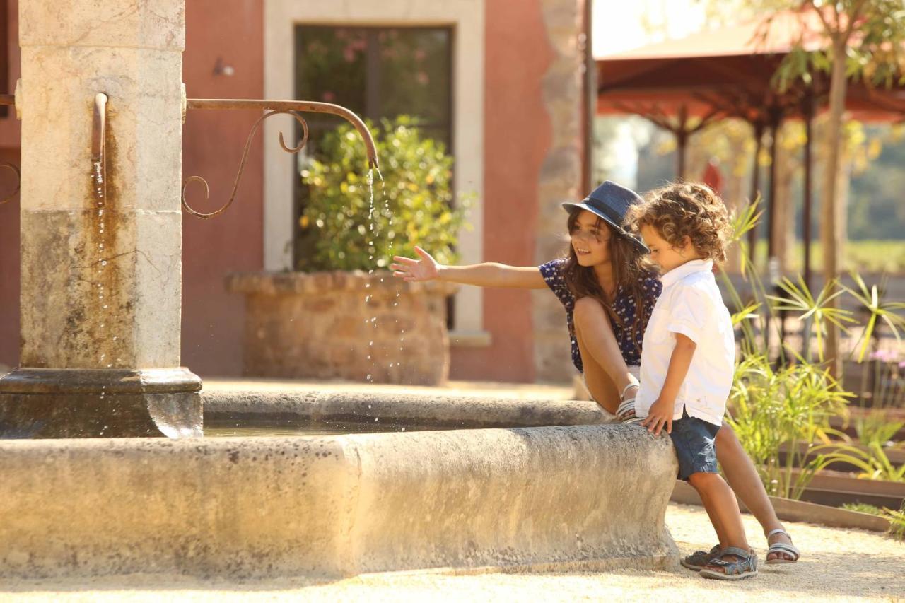 Chateau Saint Roux Le Luc-Le Cannet Des Maures Bagian luar foto